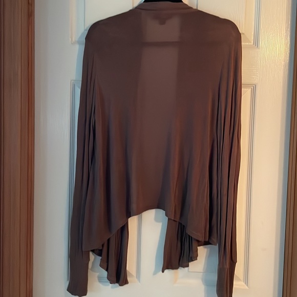 Iris basic cardigan , women’s lrg - Picture 7 of 8